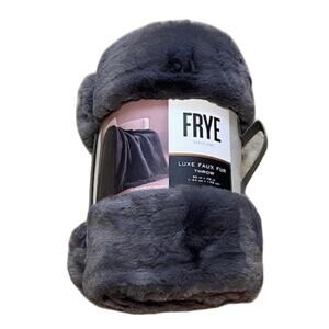 FRYE Luxe Faux Fur Luxury Throw, Reversible 60" X 70" Gray